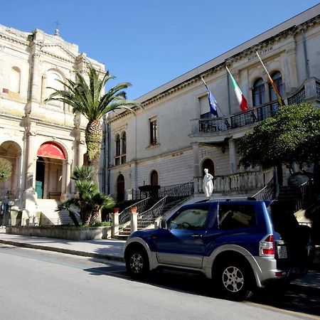 Dimora Vera Chiaramonte Gulfi Extérieur photo