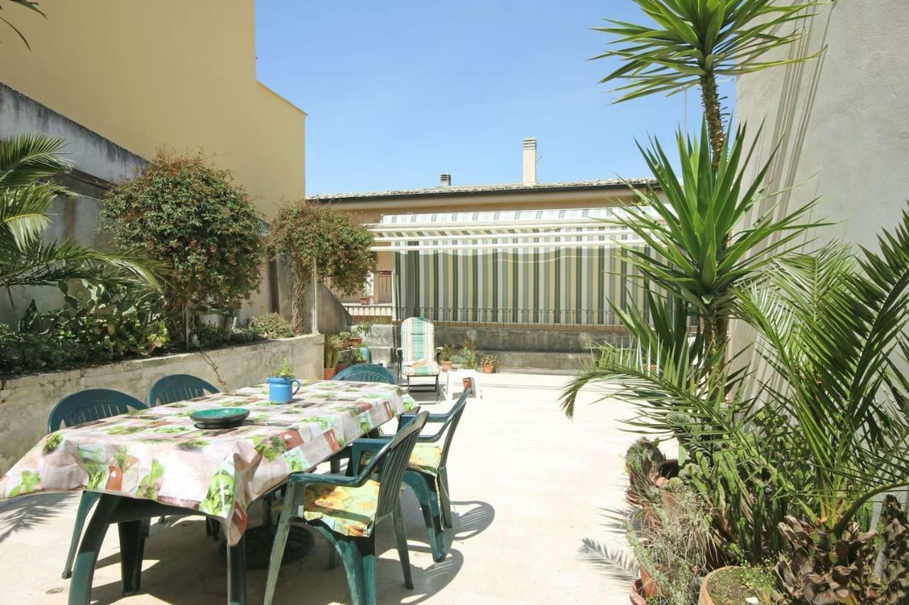Dimora Vera Chiaramonte Gulfi Extérieur photo